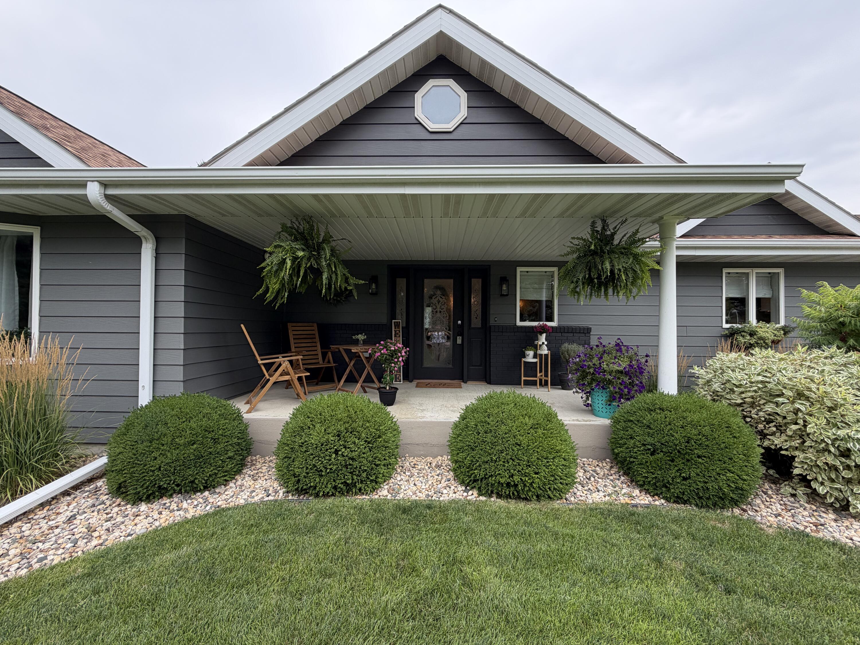1010 Chalkstone Dr
