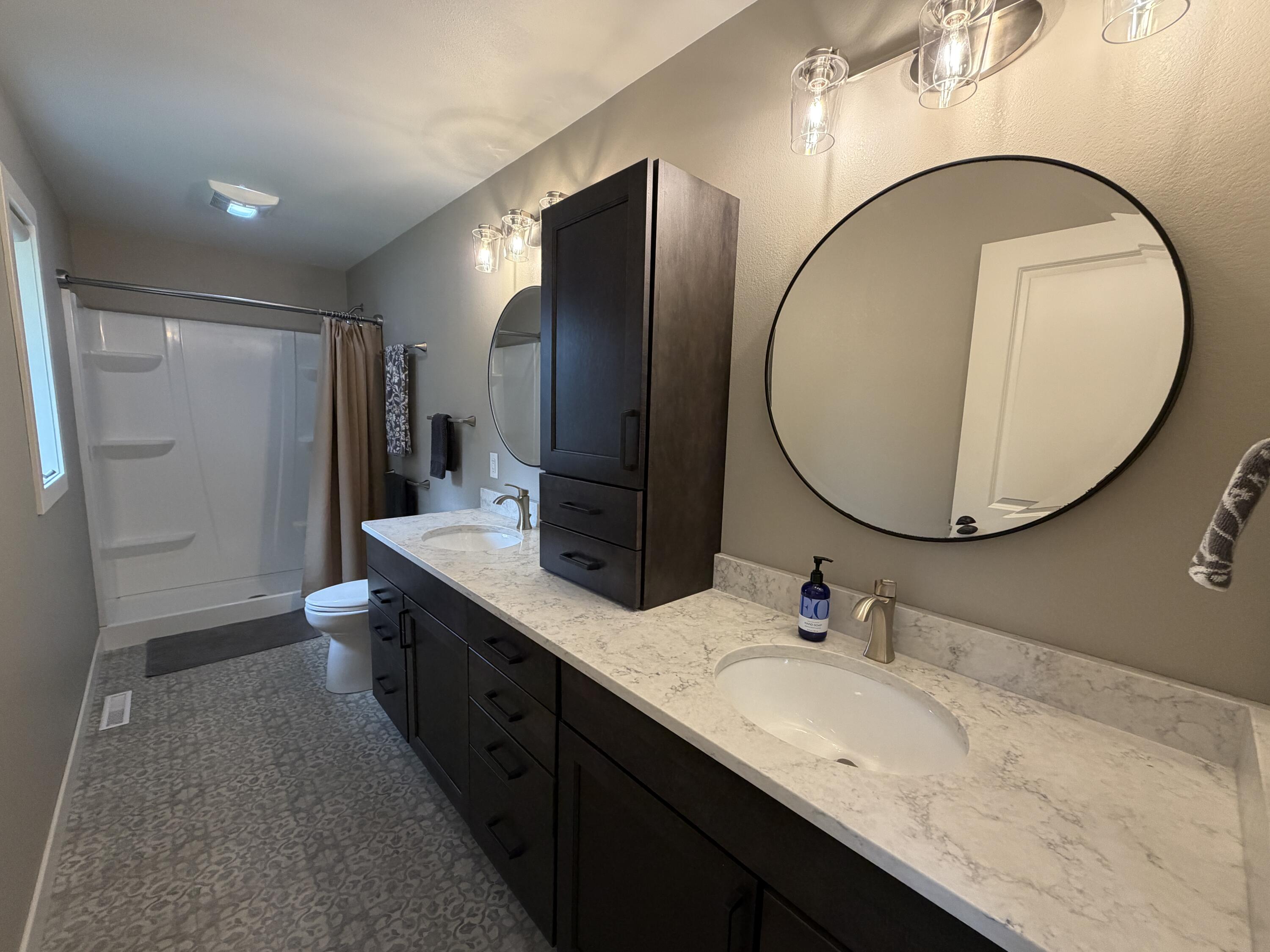 1010 Chalkstone Dr