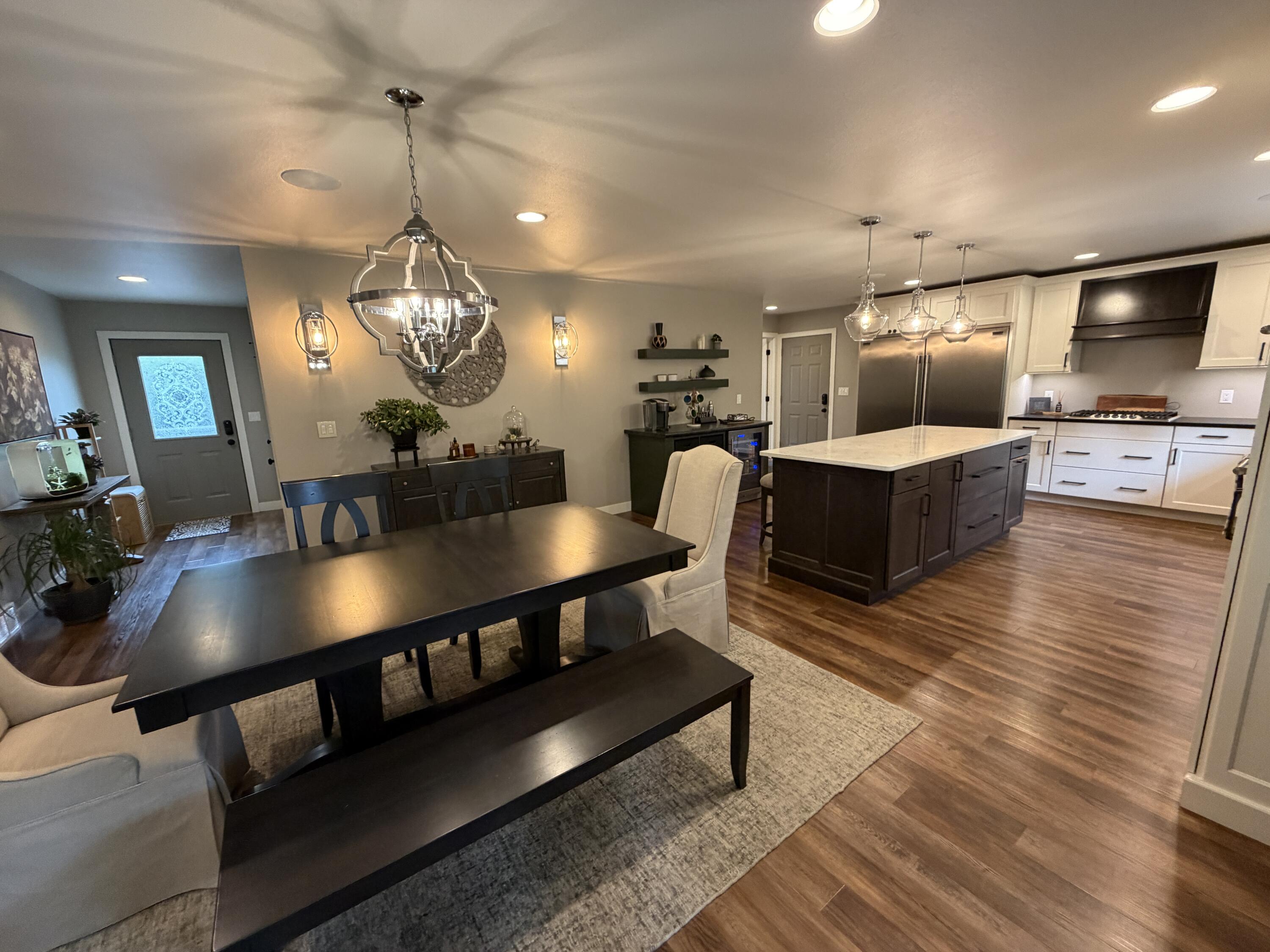 1010 Chalkstone Dr