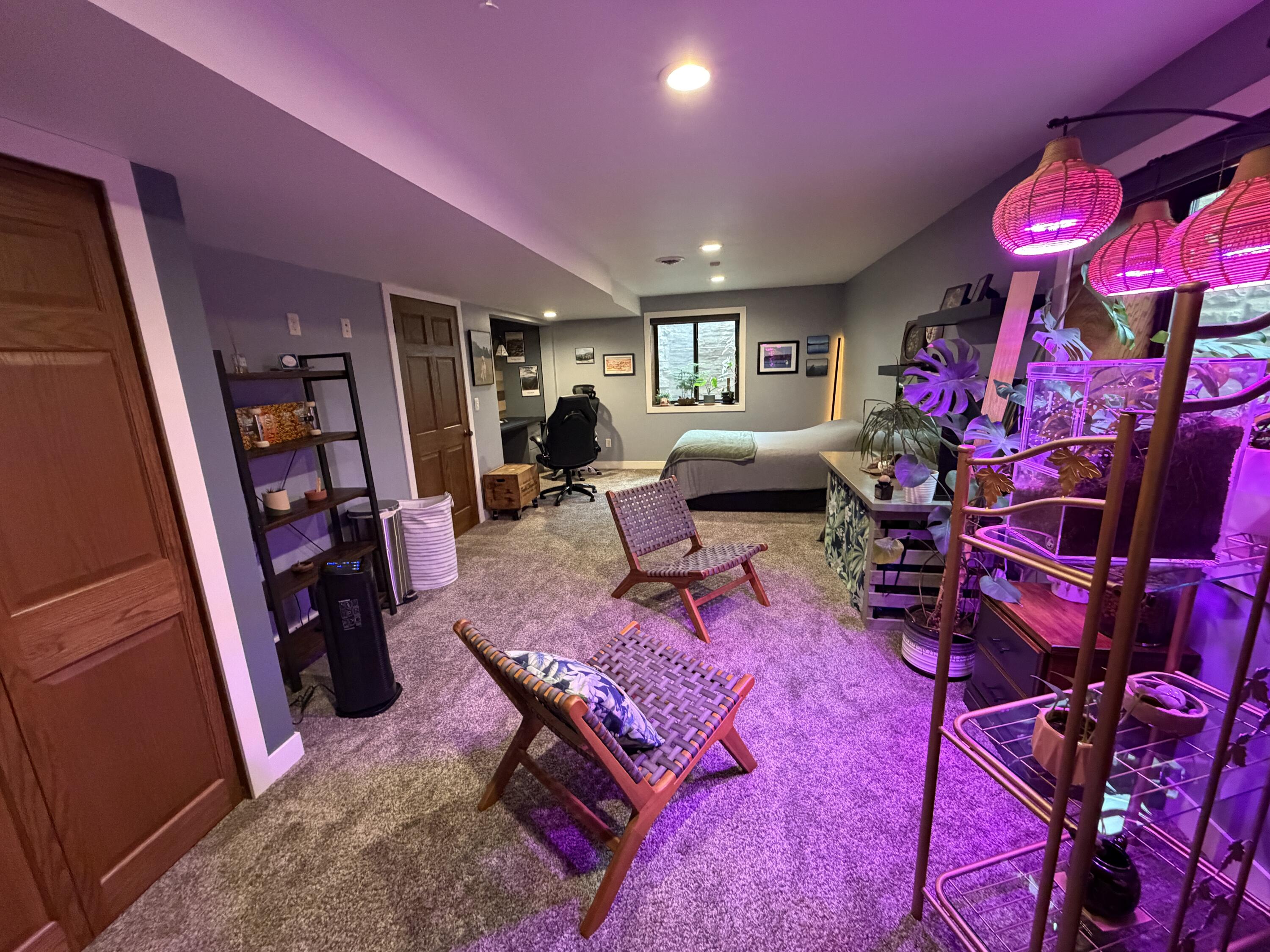 1010 Chalkstone Dr