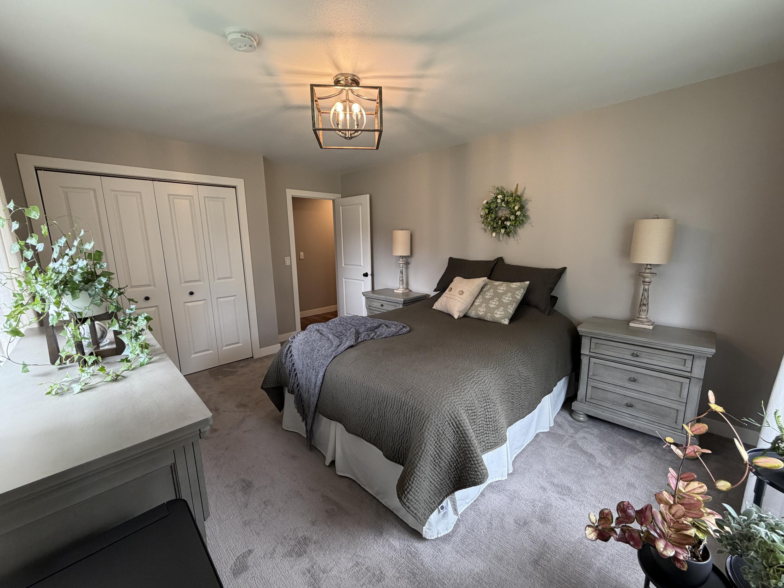 1010 Chalkstone Dr