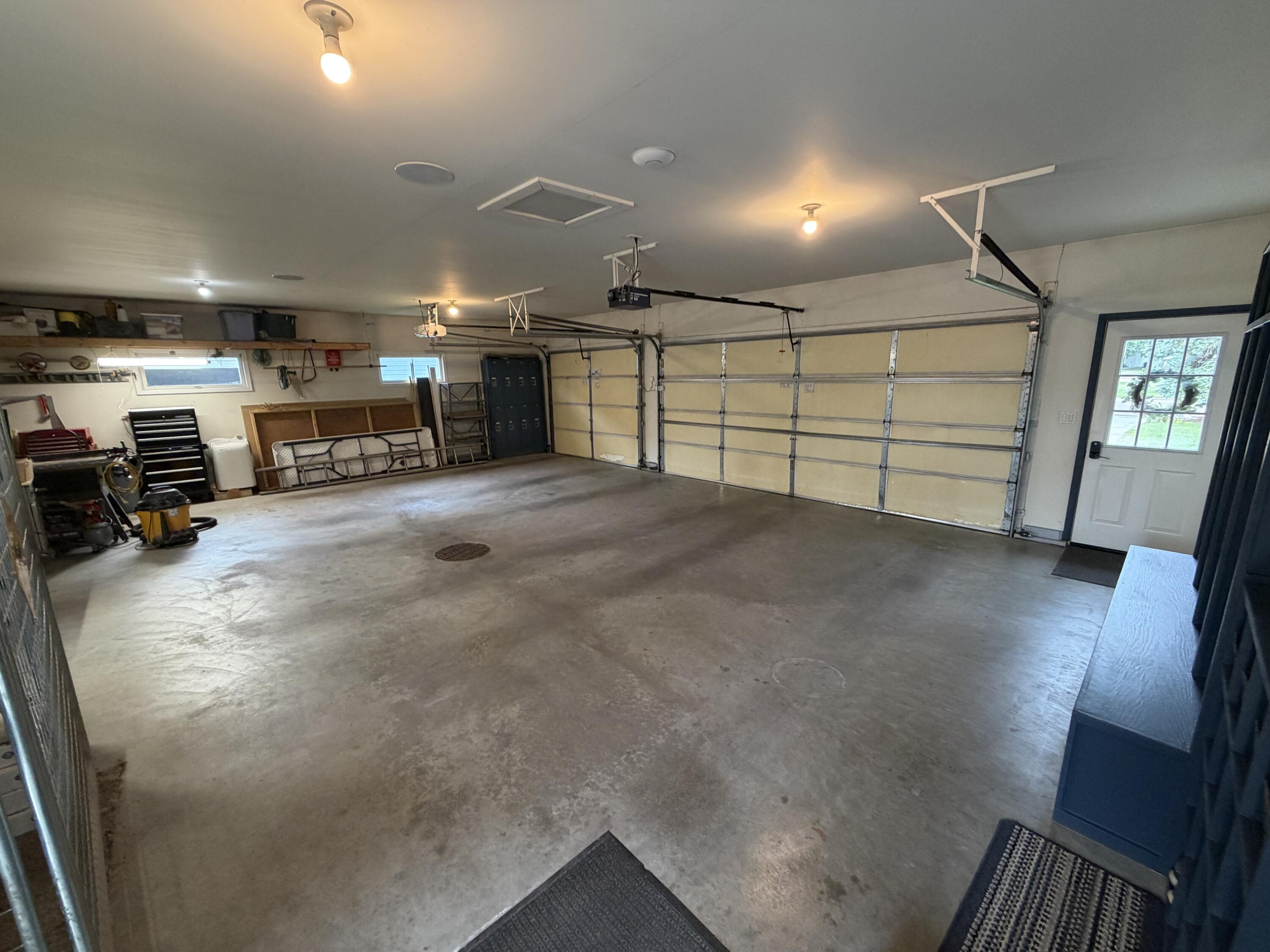 1010 Chalkstone Dr
