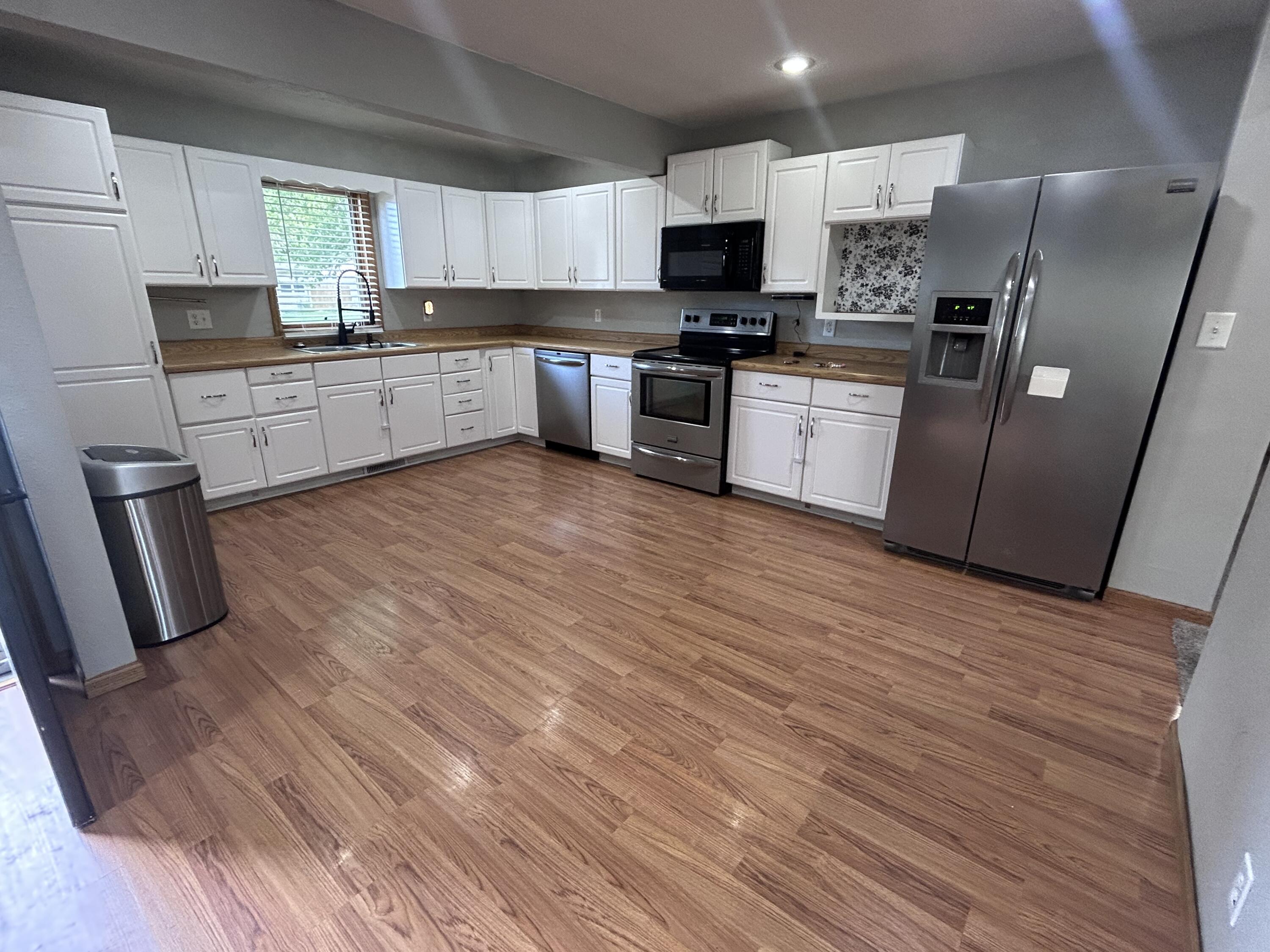 1309 E 5th Ave