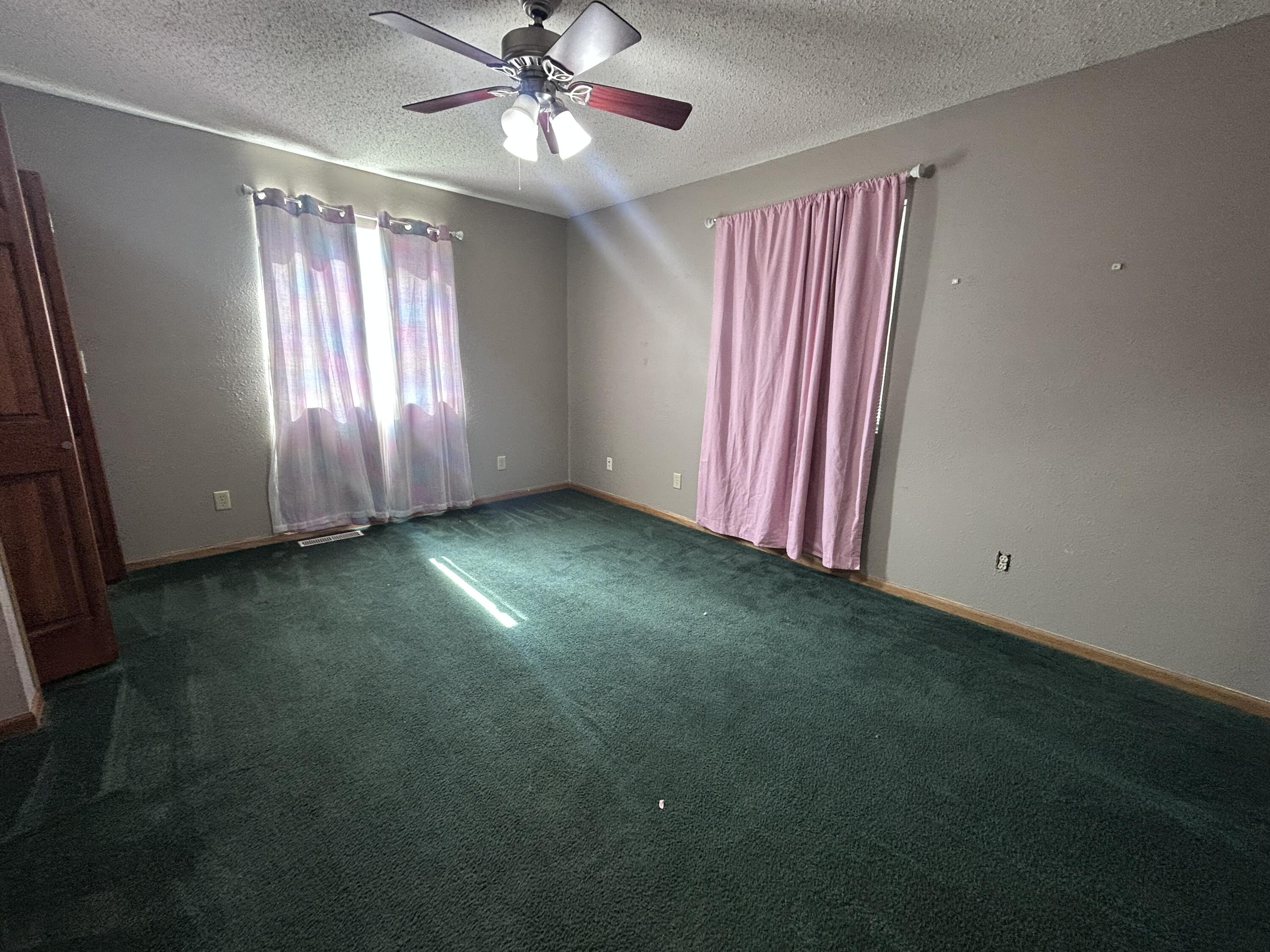 1309 E 5th Ave