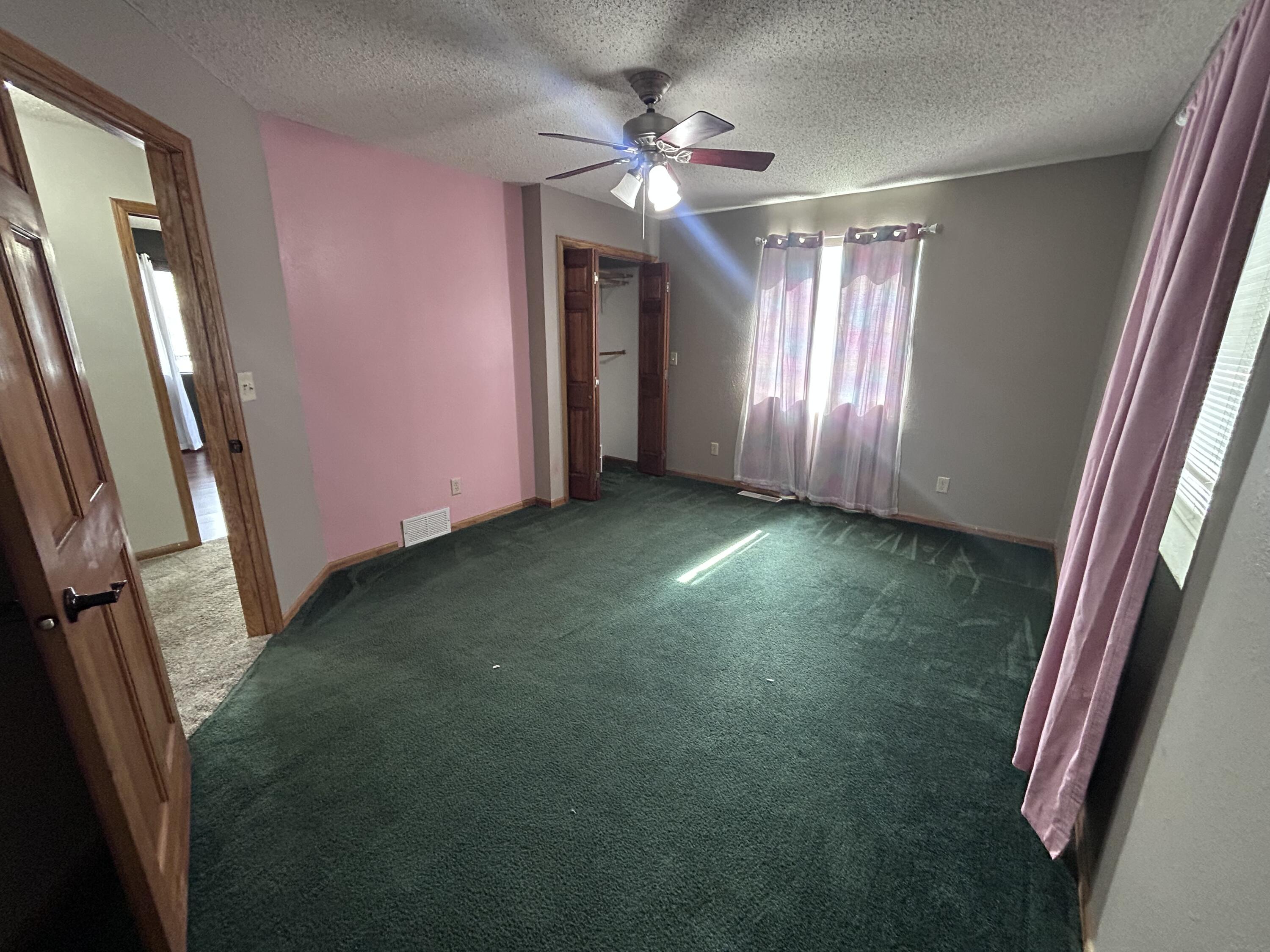 1309 E 5th Ave
