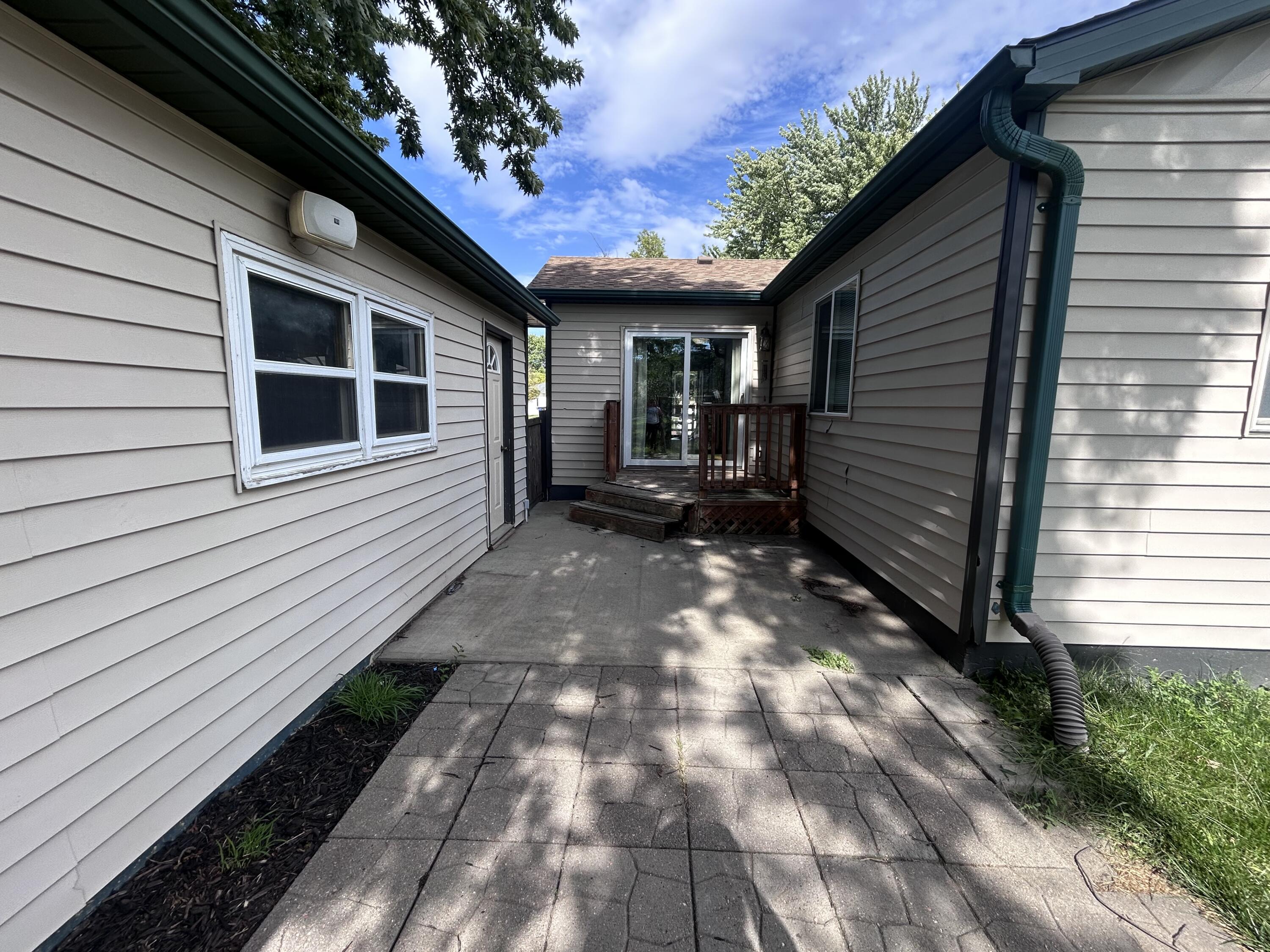 1309 E 5th Ave