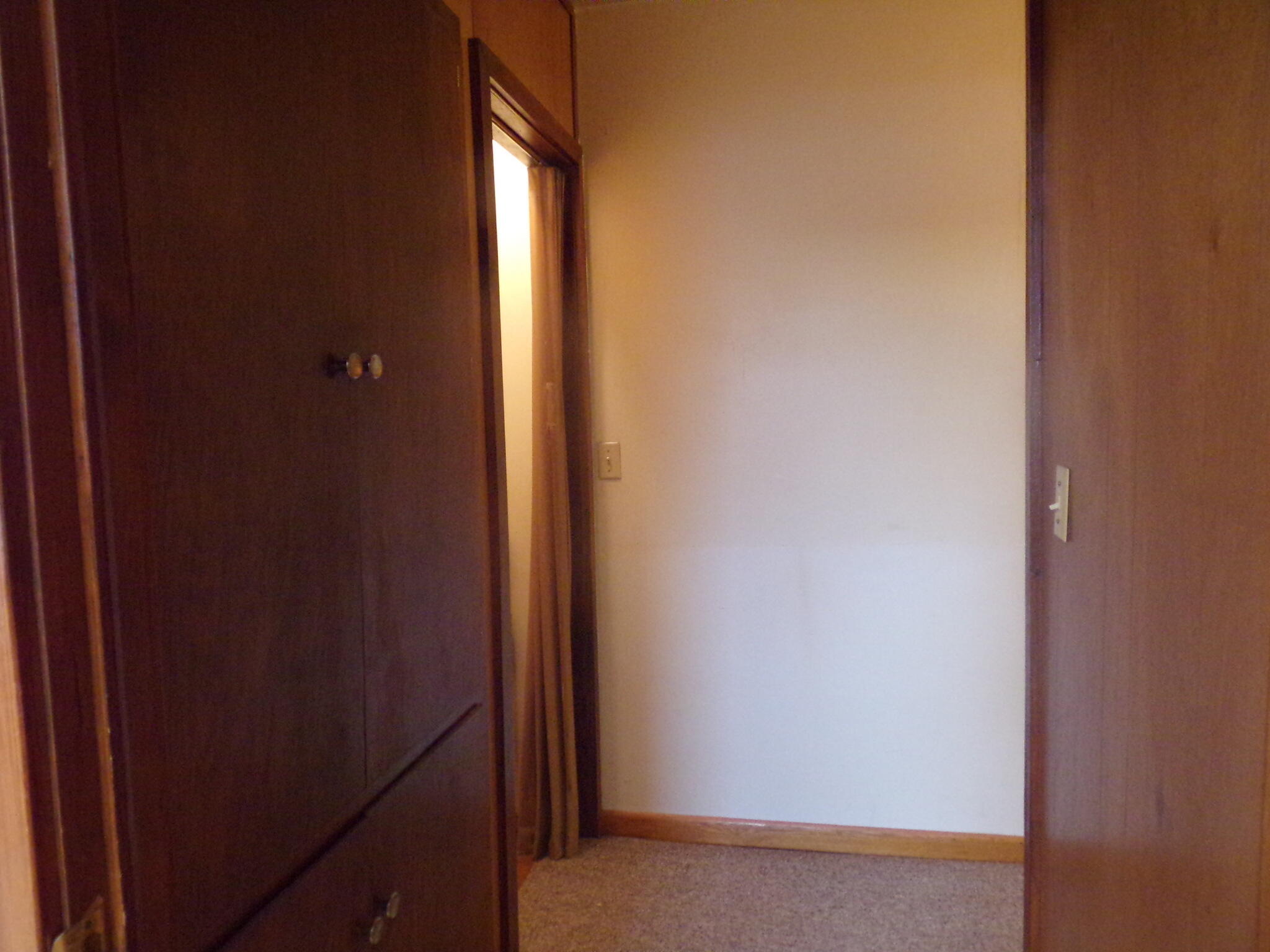 422 E 7th Ave