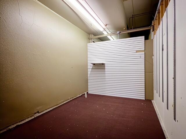 400 N Main St