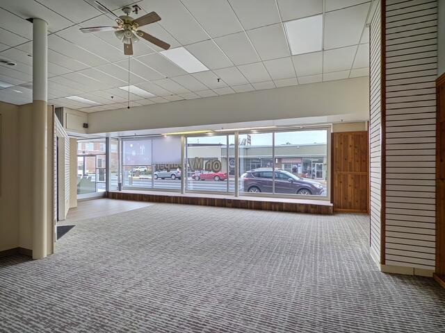 400 N Main St