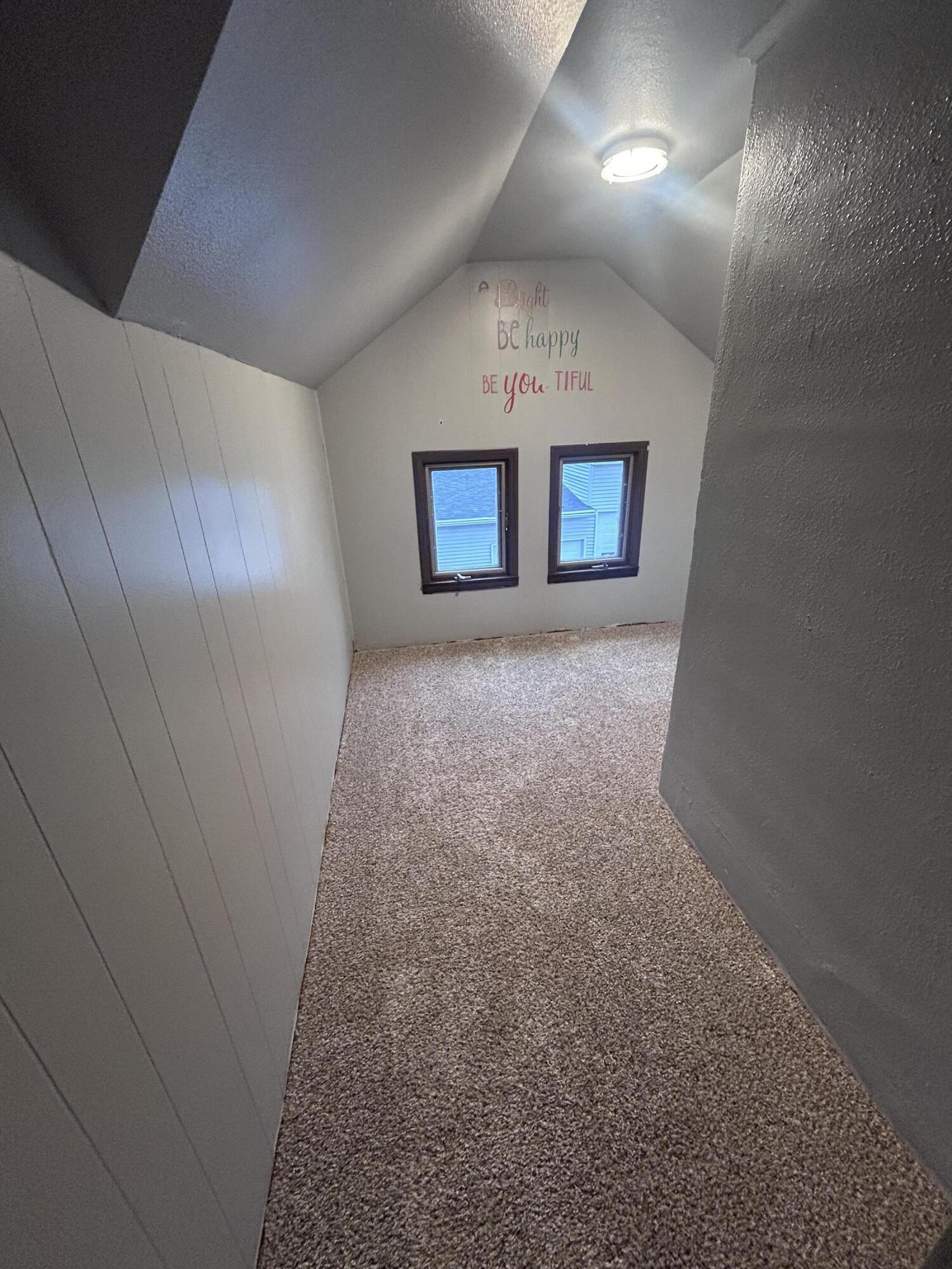 401 N Ben St