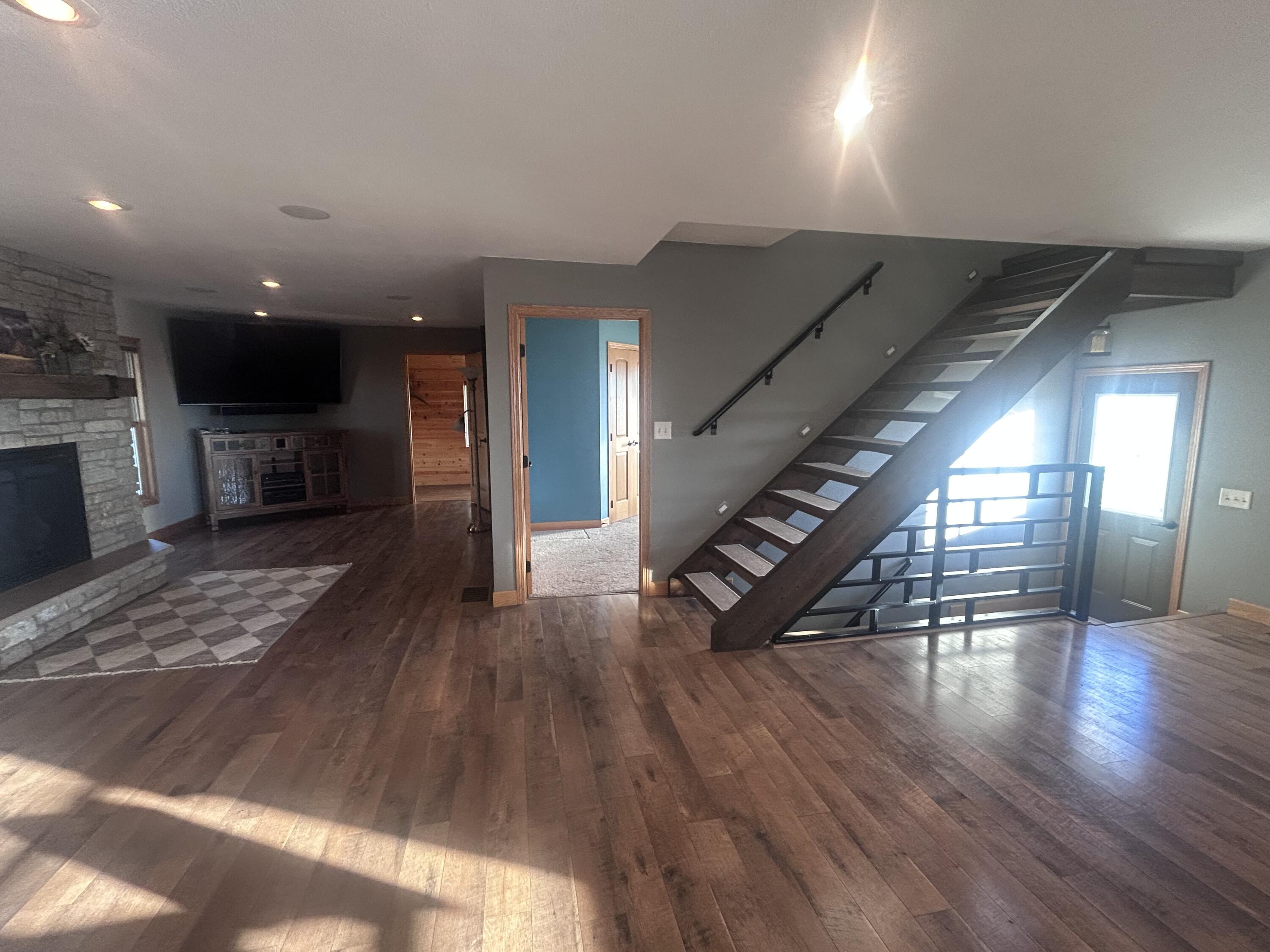 39955 260th St