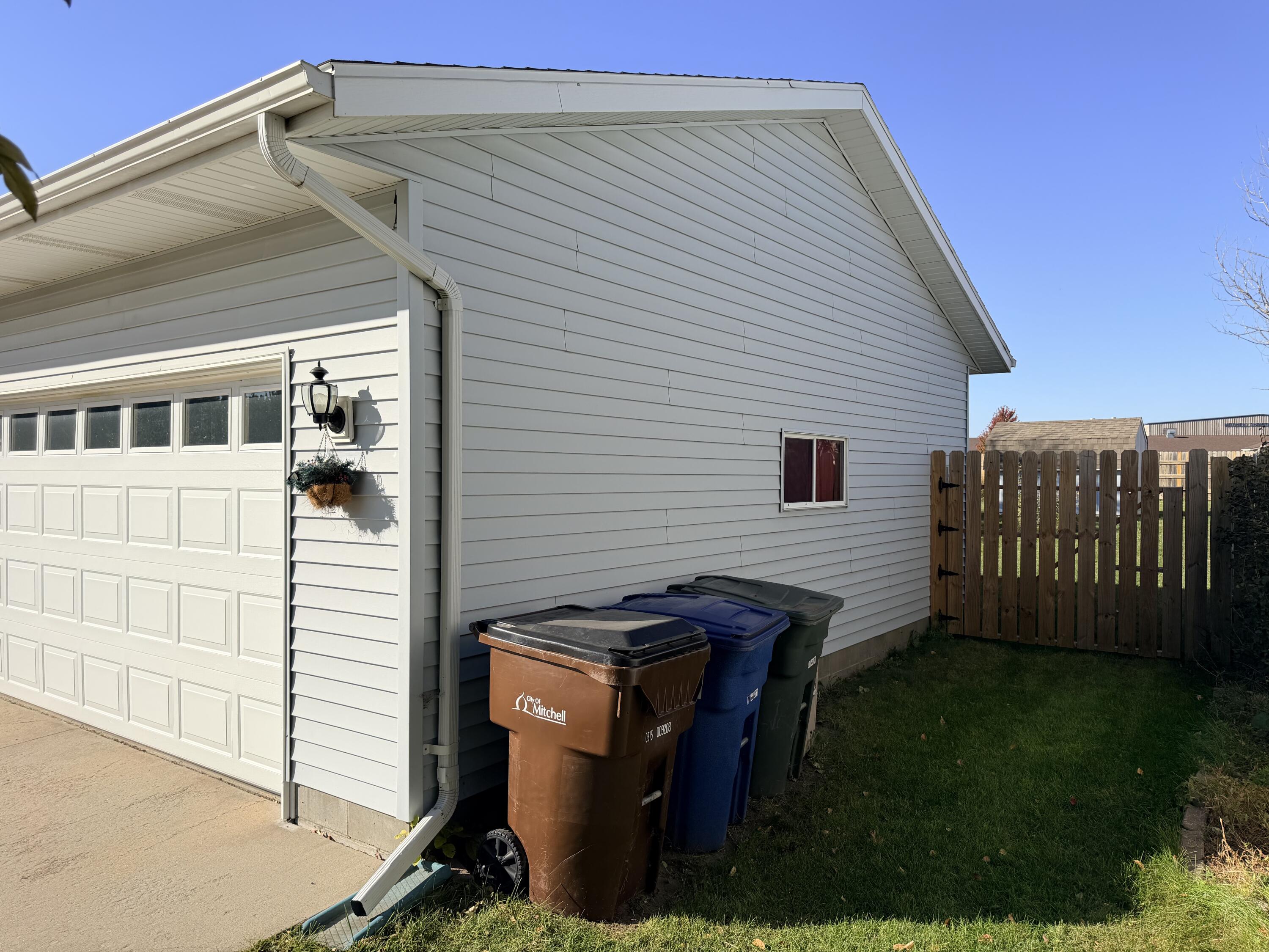 1705 N Minnesota St