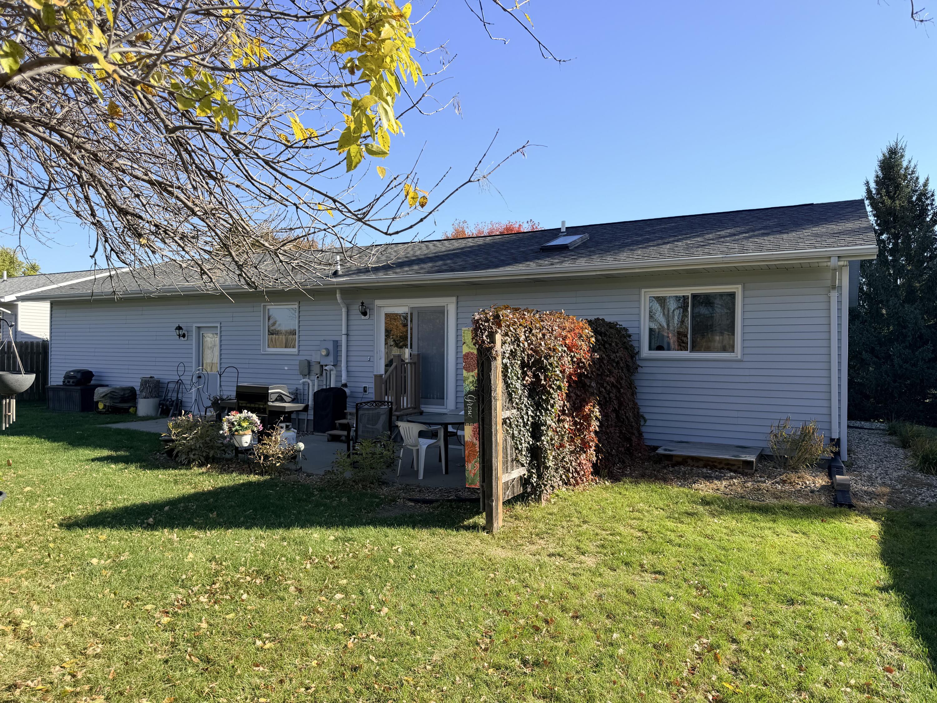 1705 N Minnesota St