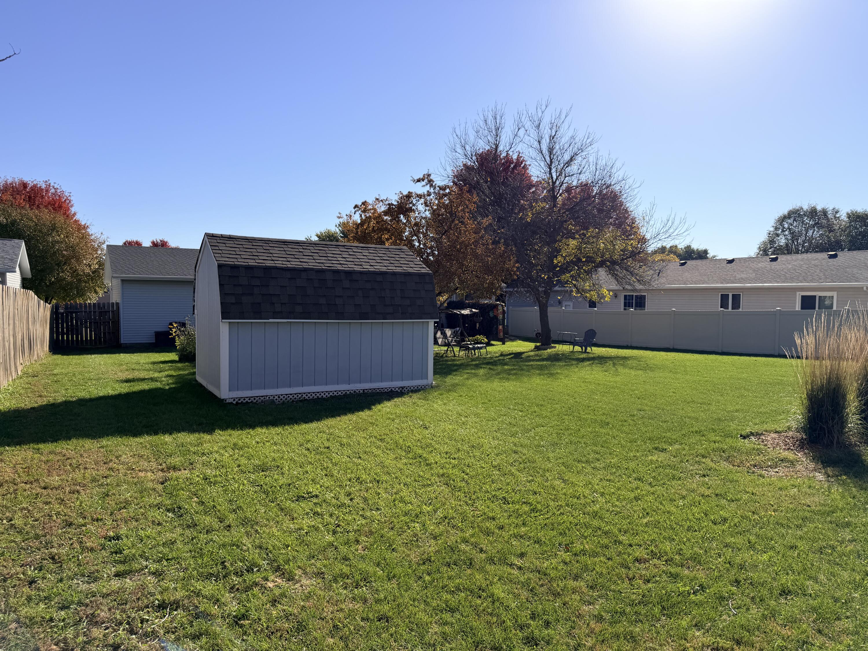 1705 N Minnesota St