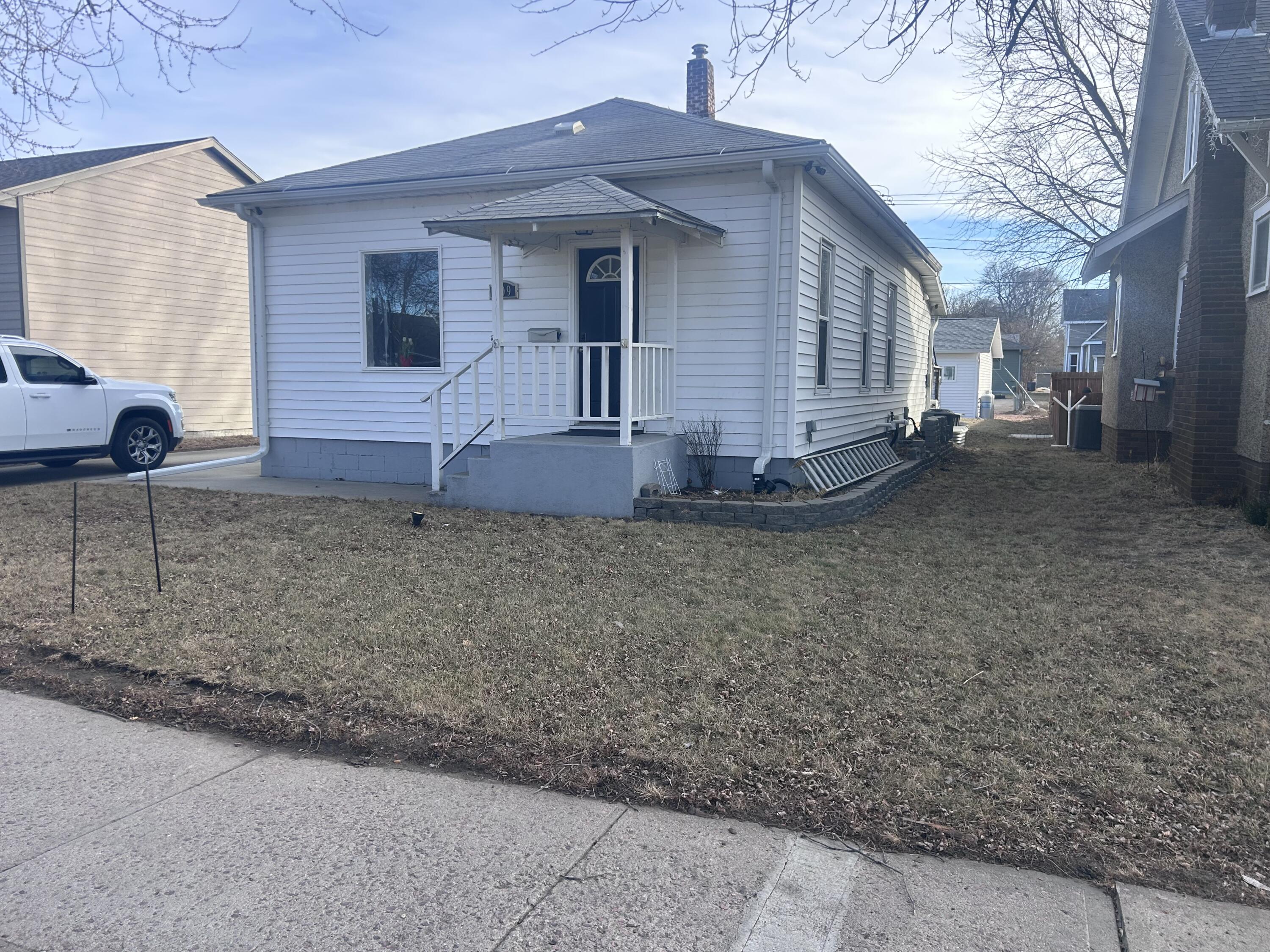 209 E 7th Ave