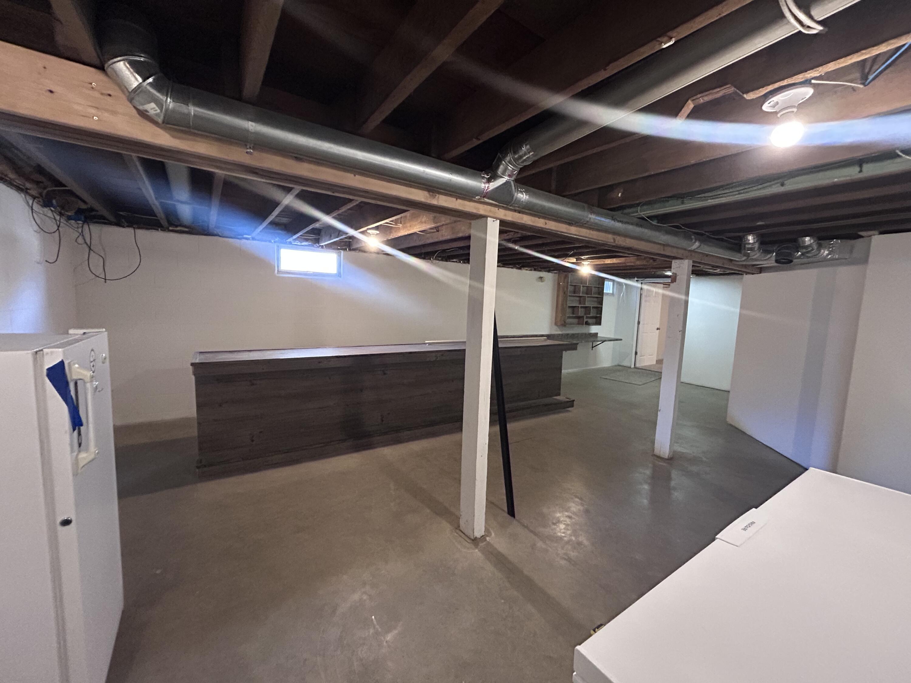 209 E 7th Ave