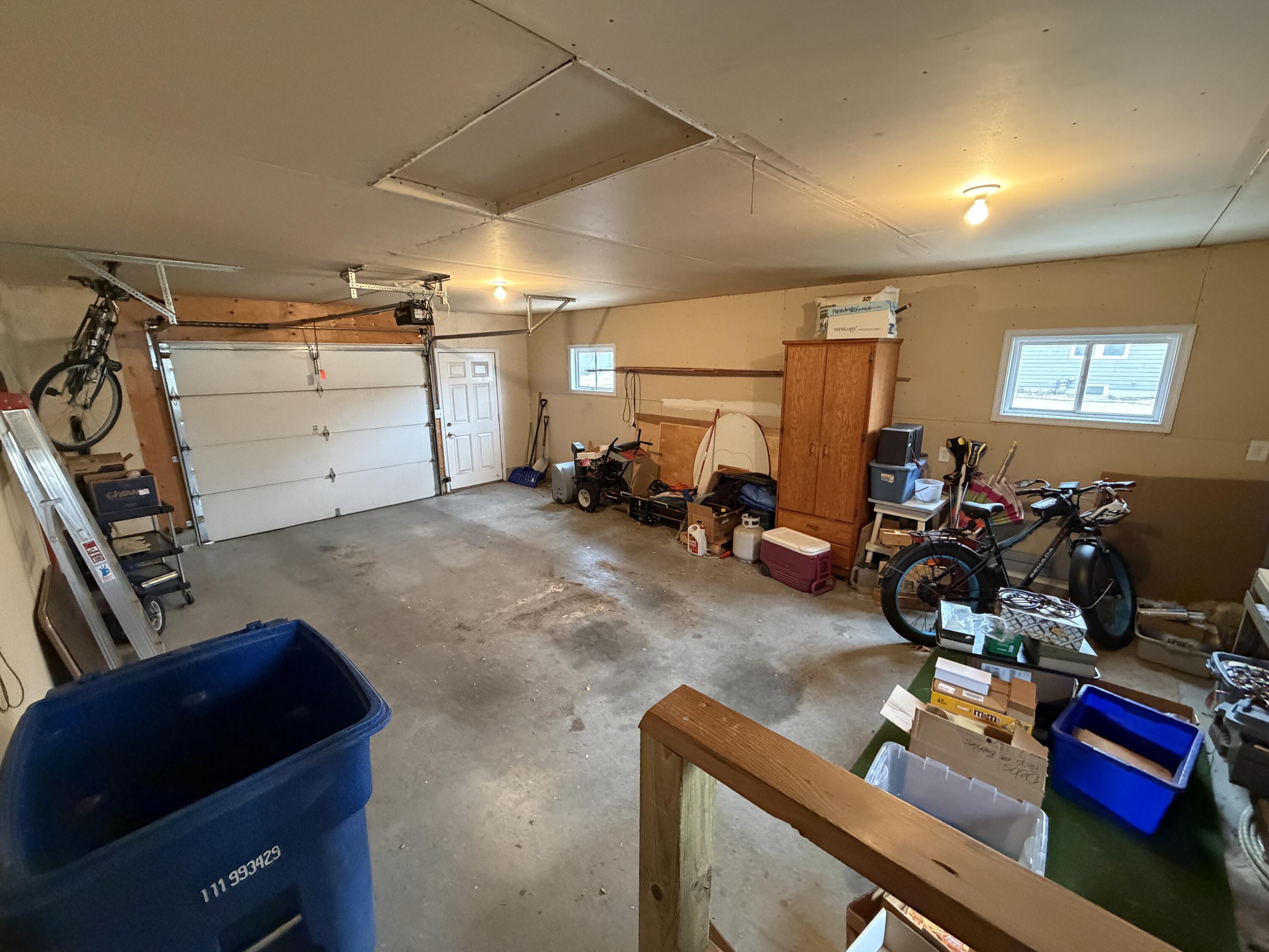 1000 E 7th Ave