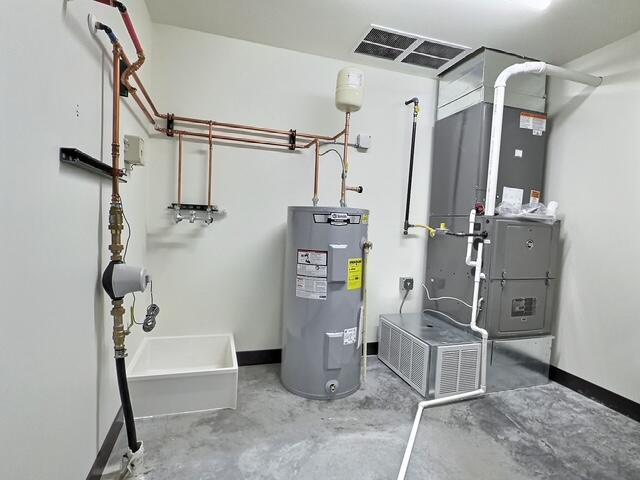 1006 Commerce, Suite 4