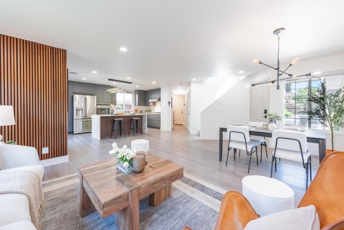 1428 Firestone LOOP