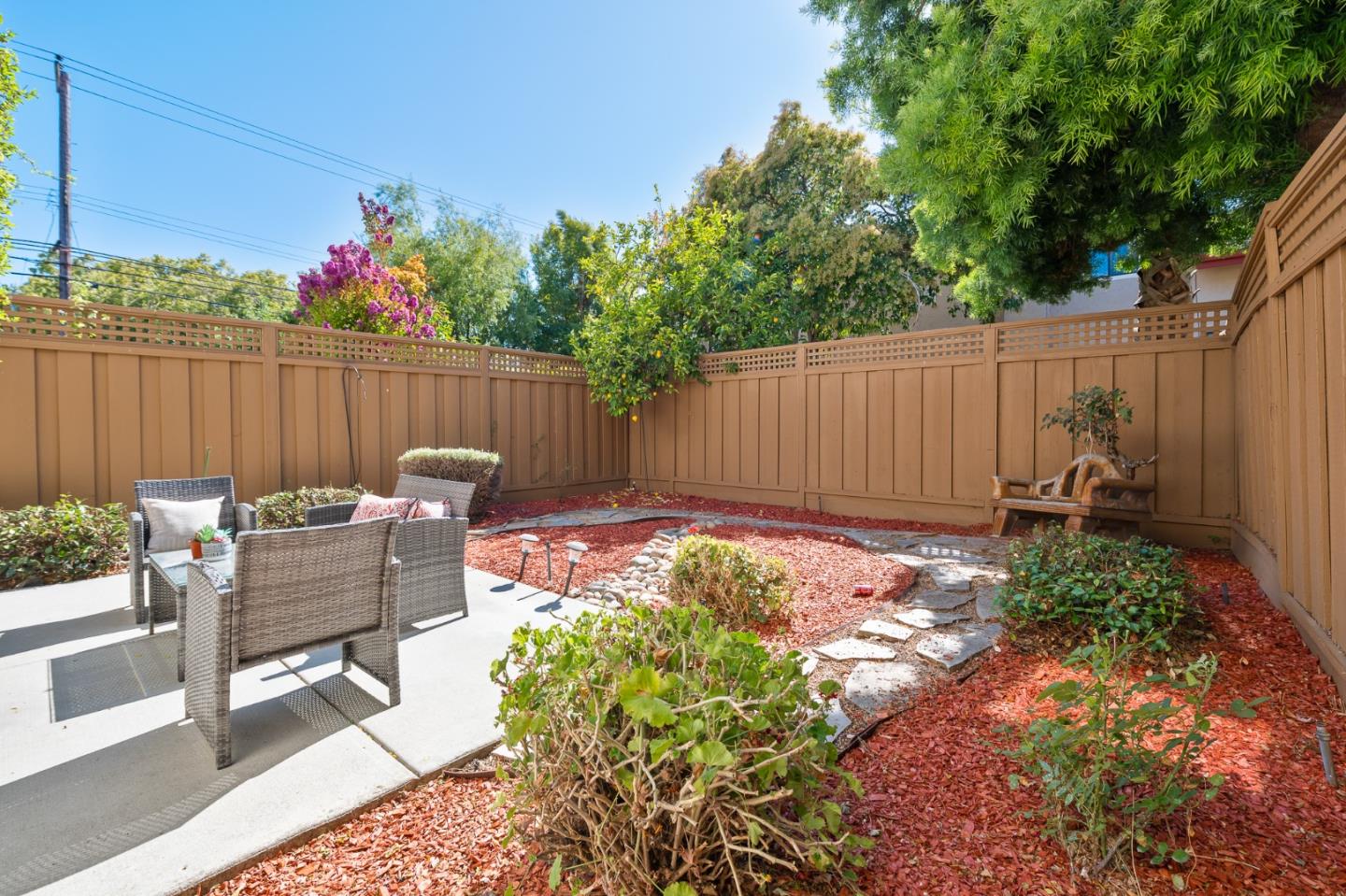 2030 Elm Leaf Court