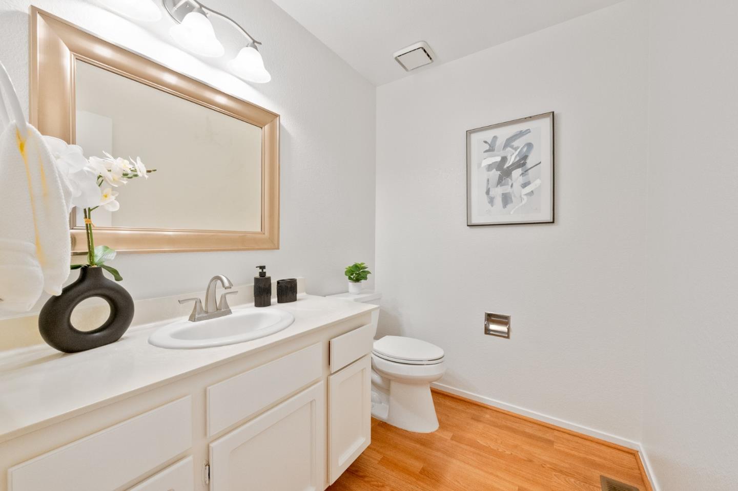 2030 Elm Leaf Court