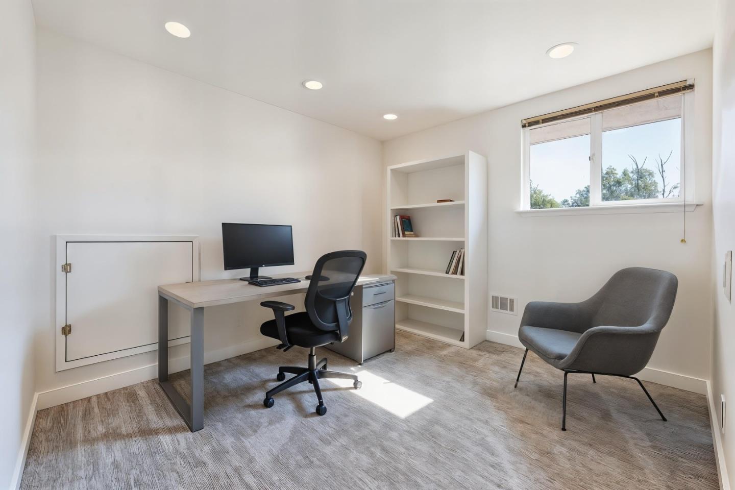 2535 Parkside Drive