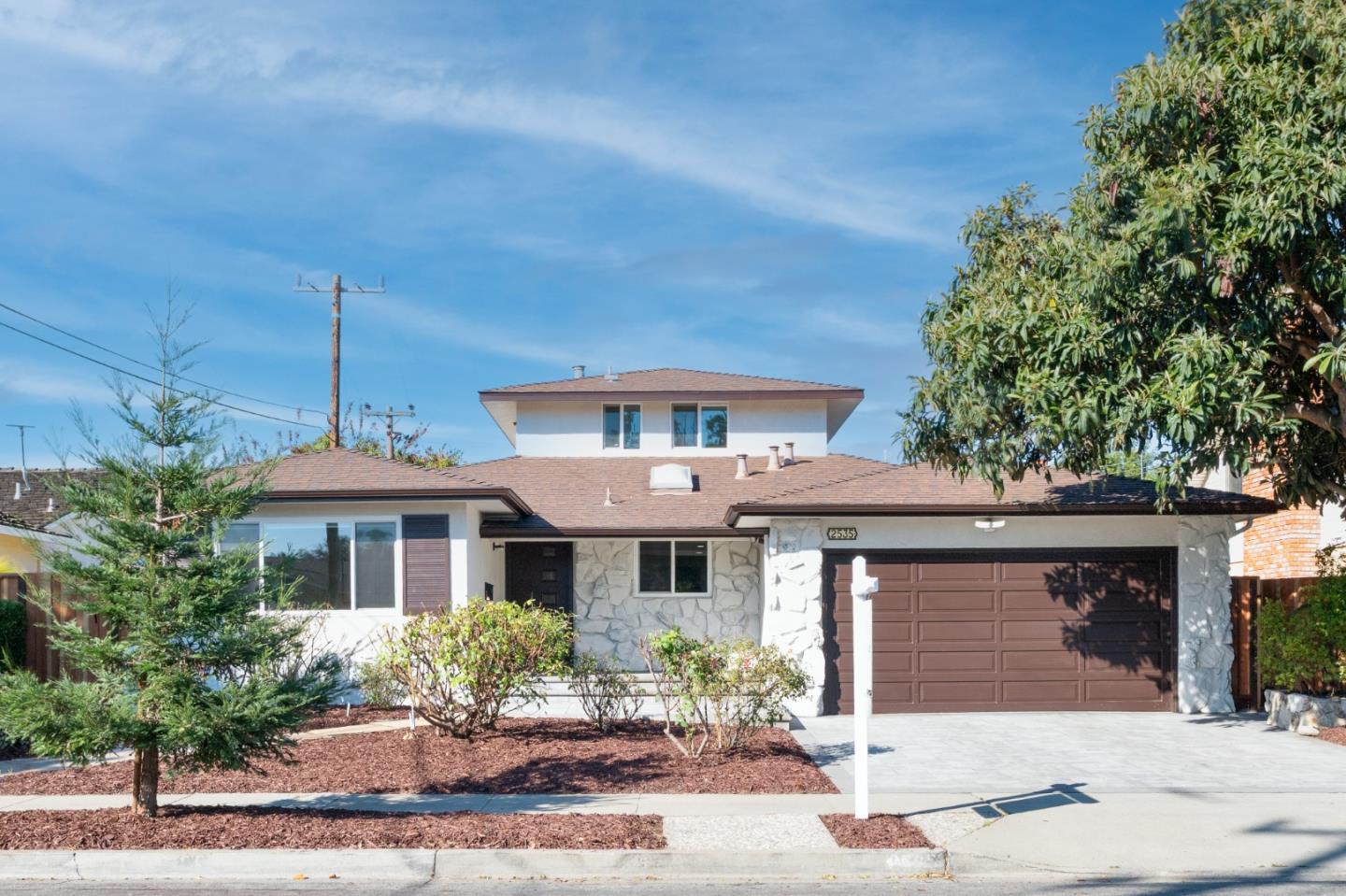 2535 Parkside Drive