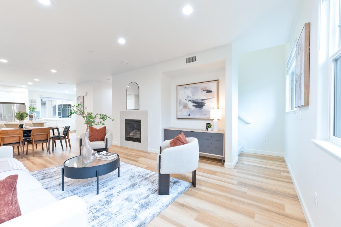 638 Almaden Walk Loop