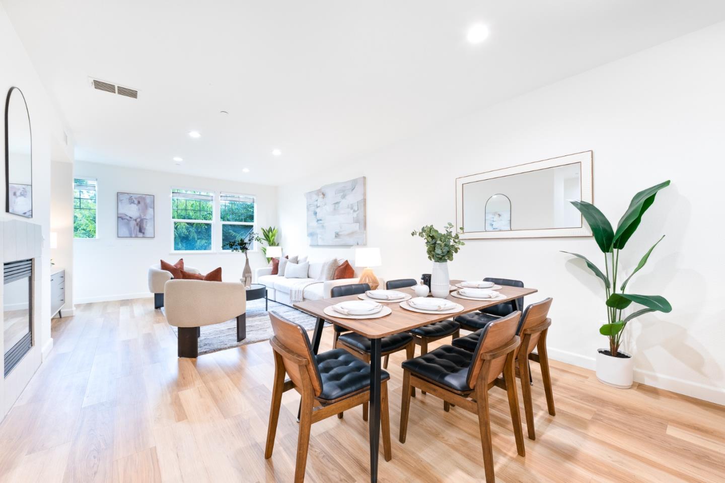 638 Almaden Walk Loop