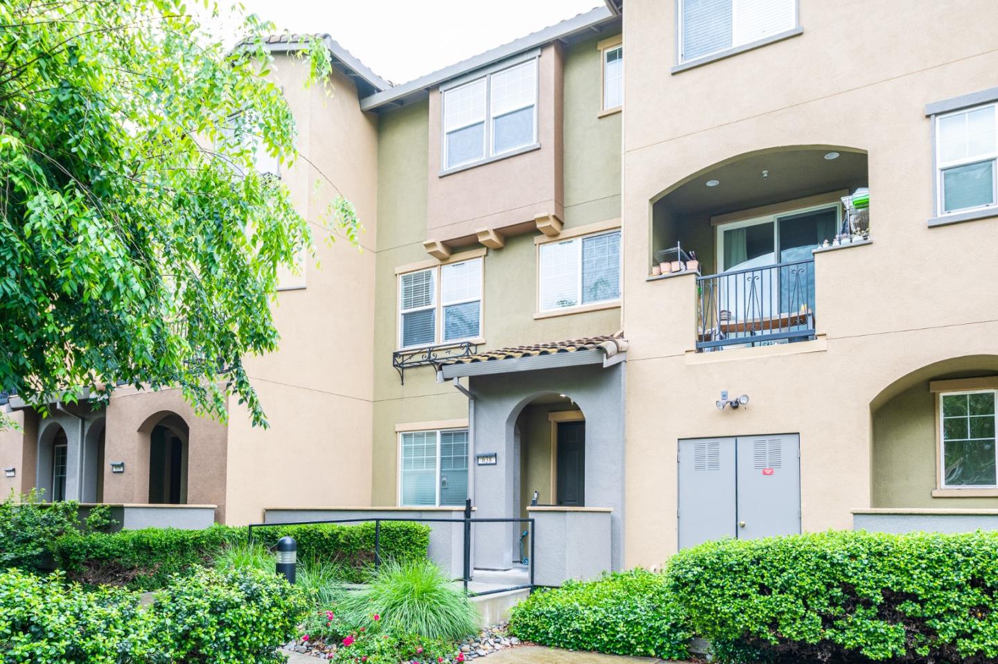 638 Almaden Walk Loop