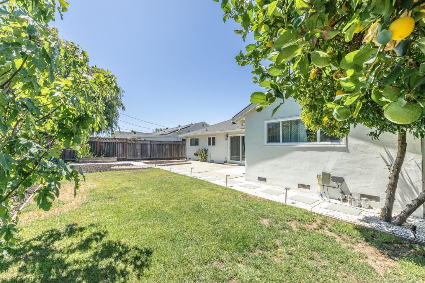 1480 Willowmont AVE