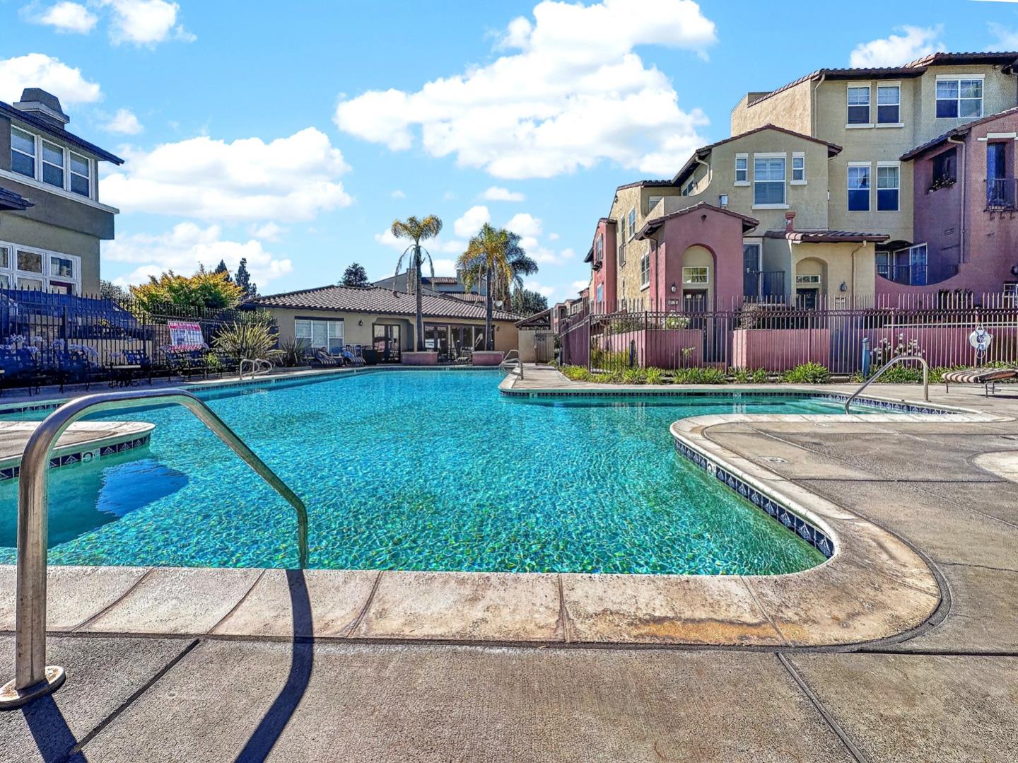 1188 McKay DR