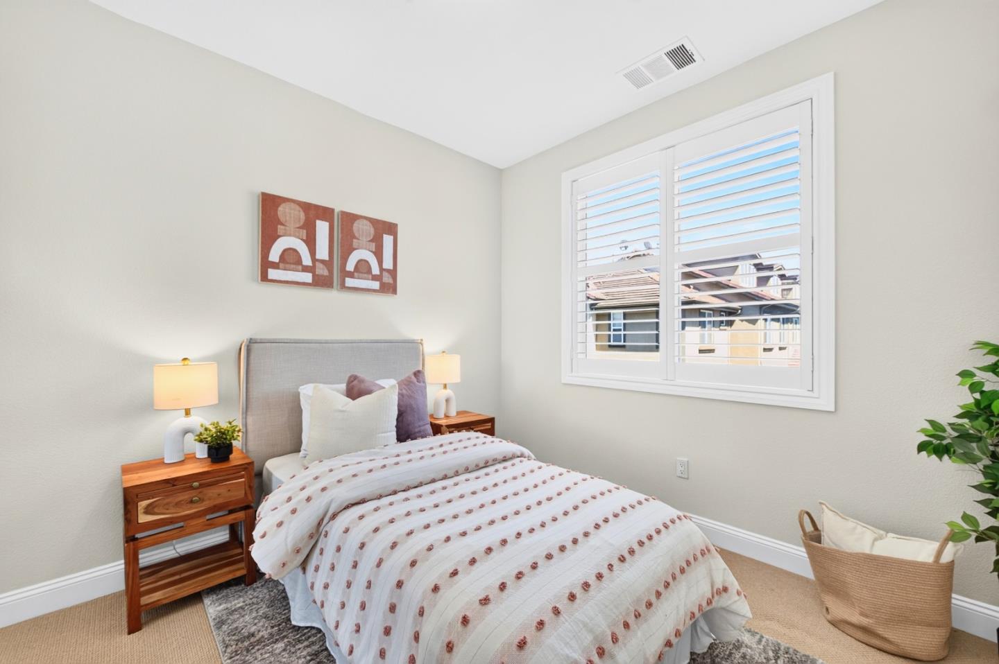 1188 McKay DR