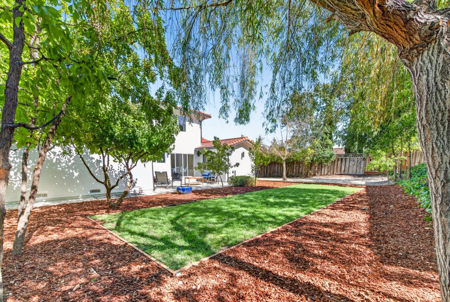 6543 Skyfarm DR