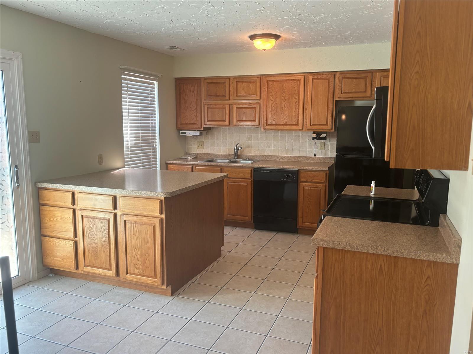 29 Park Charles Boulevard Unit: C