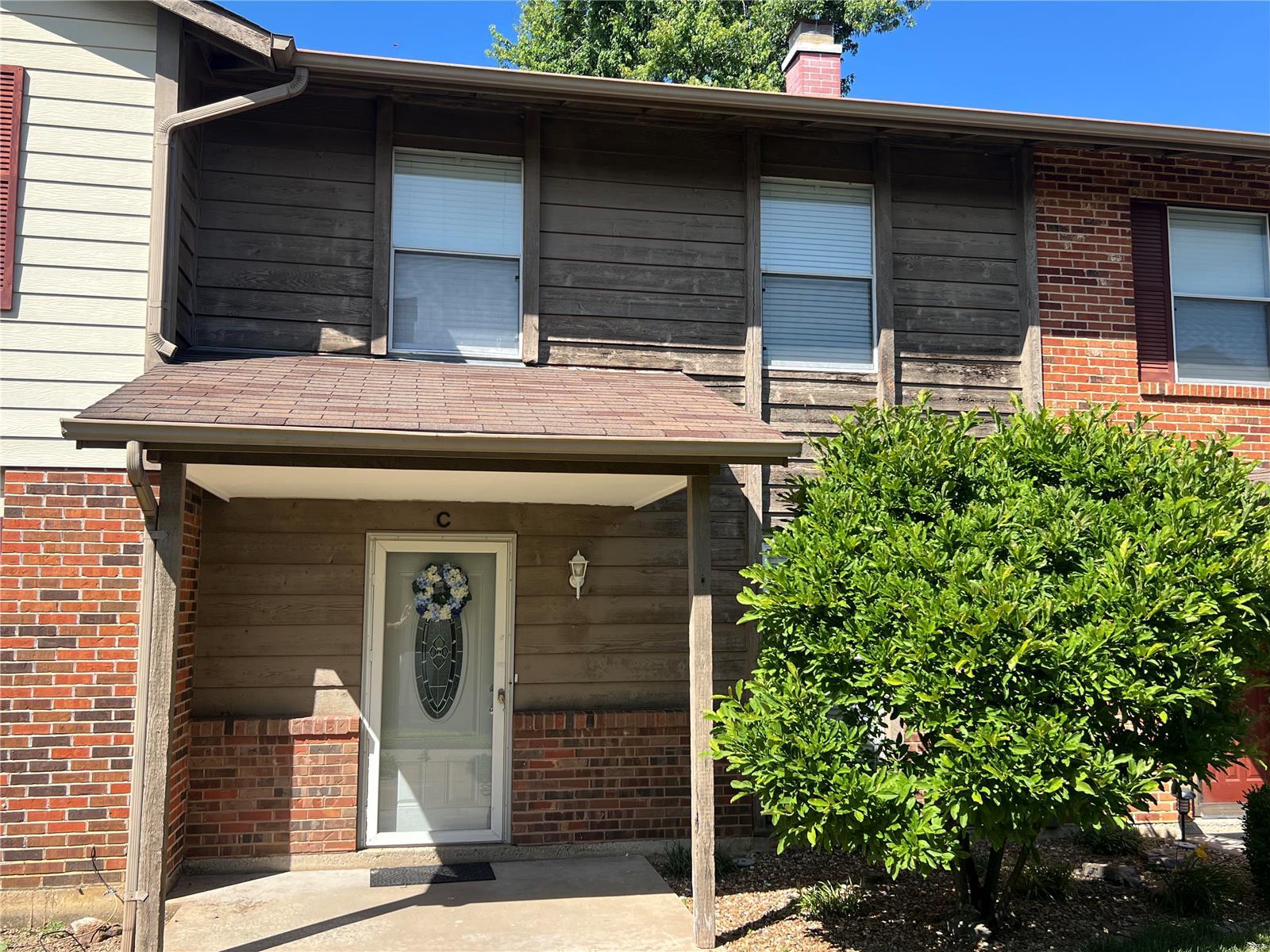 29 Park Charles Boulevard Unit: C