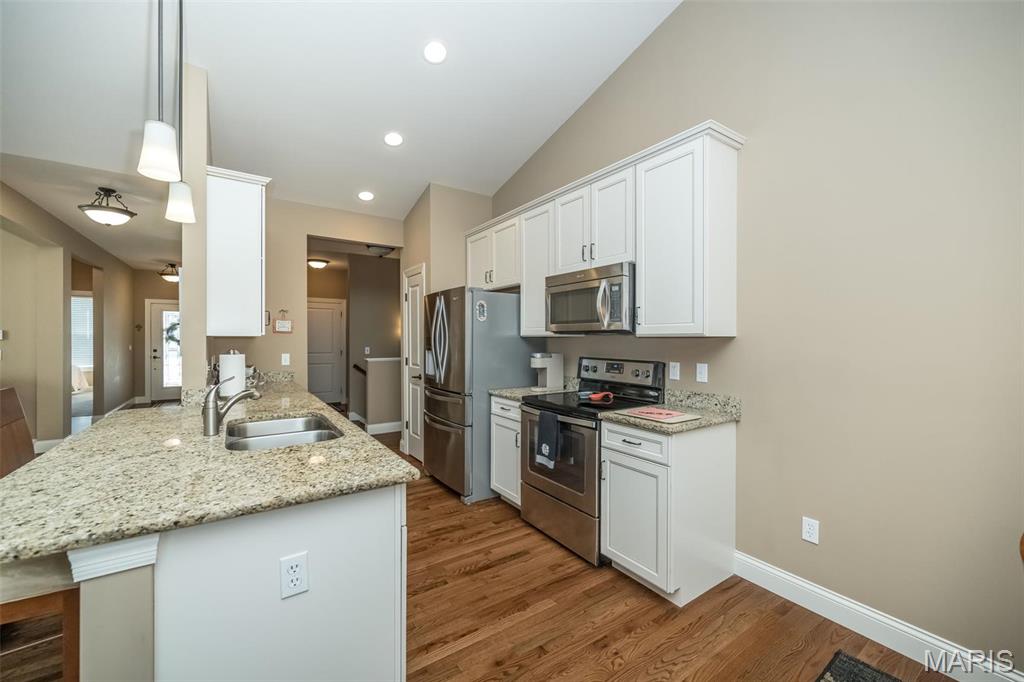 1533 Woodside Hills Drive