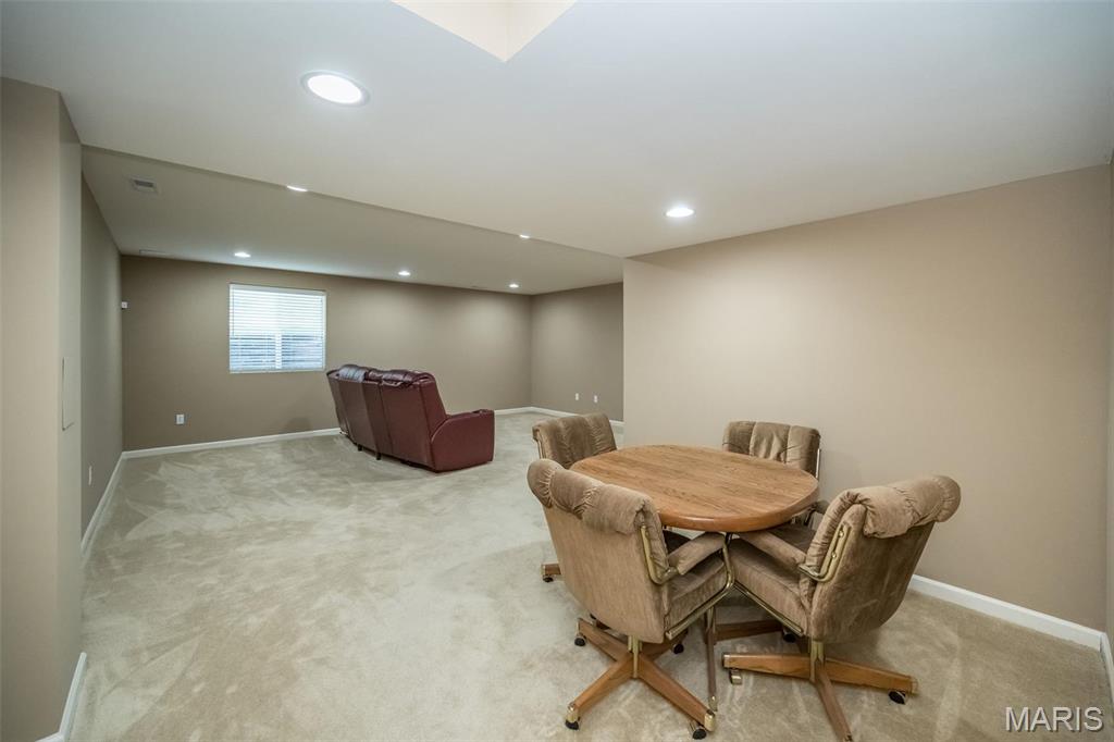 1533 Woodside Hills Drive