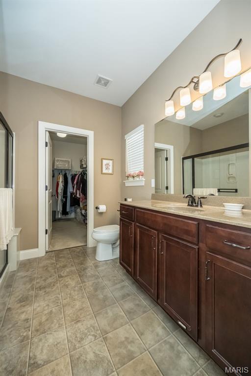 1533 Woodside Hills Drive