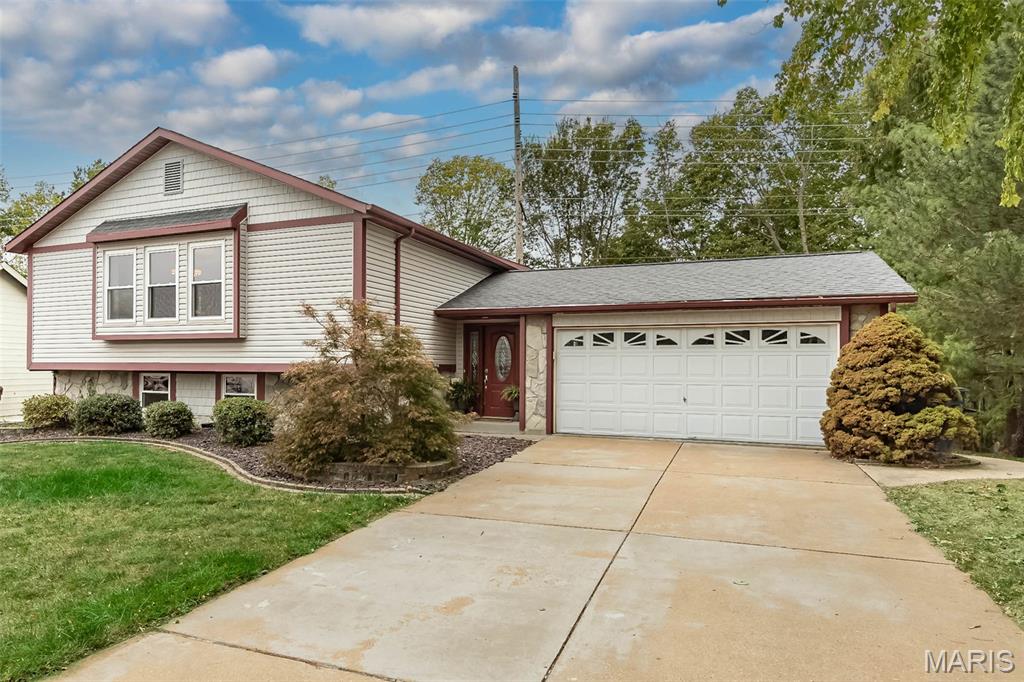 438 Hidden Lake Drive