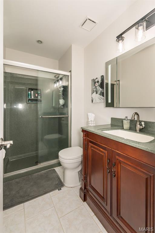 438 Hidden Lake Drive