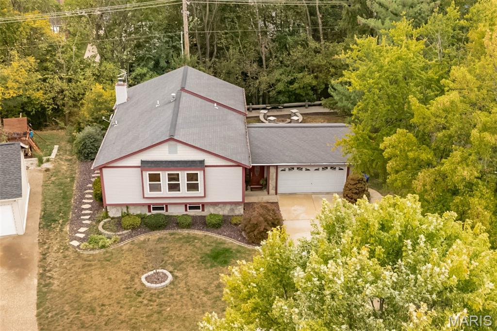 438 Hidden Lake Drive