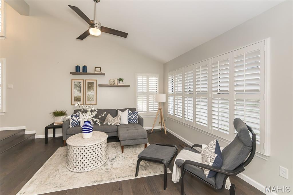 12924 Midfield Terrace