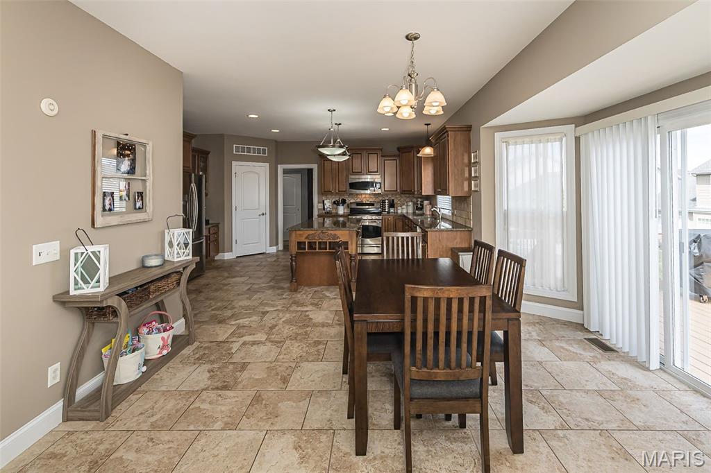 977 Bentley Park Circle