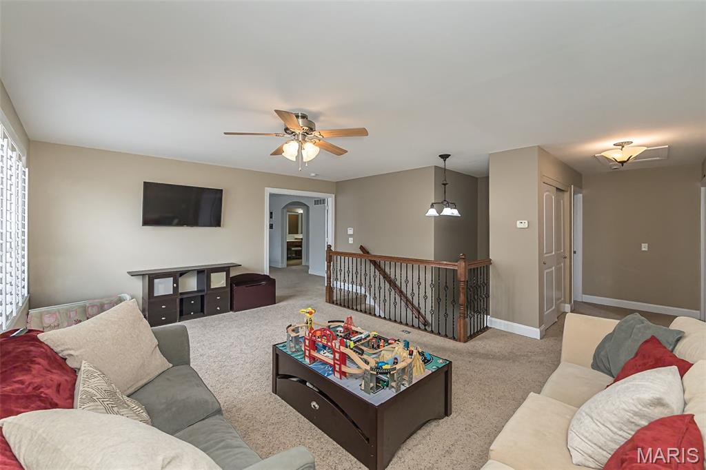 977 Bentley Park Circle