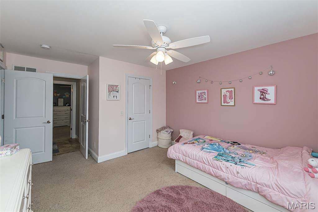 977 Bentley Park Circle