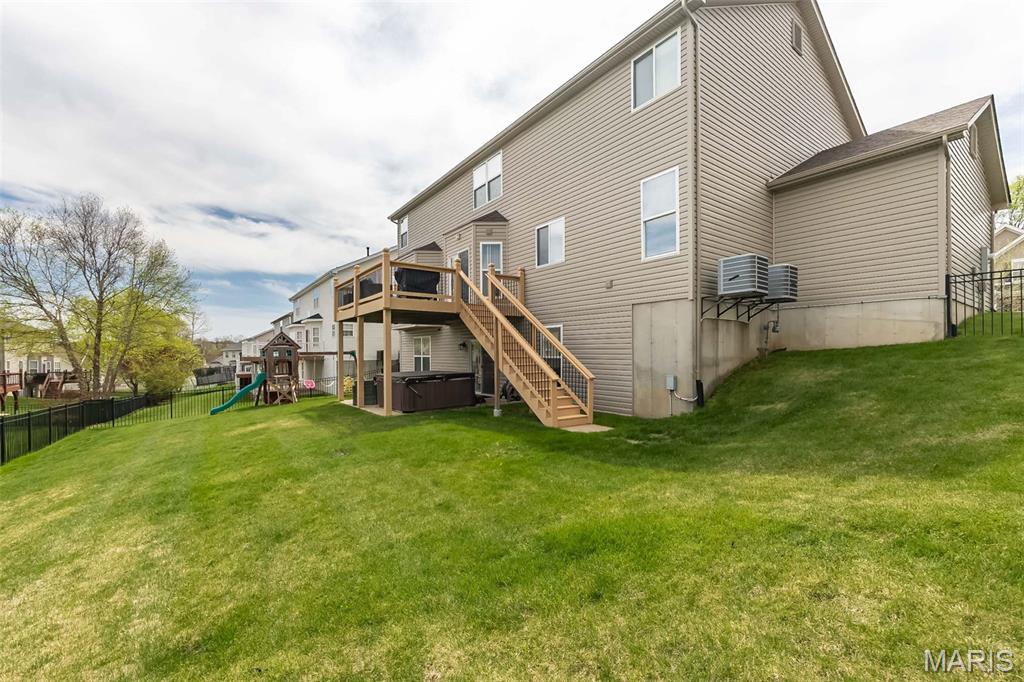 977 Bentley Park Circle