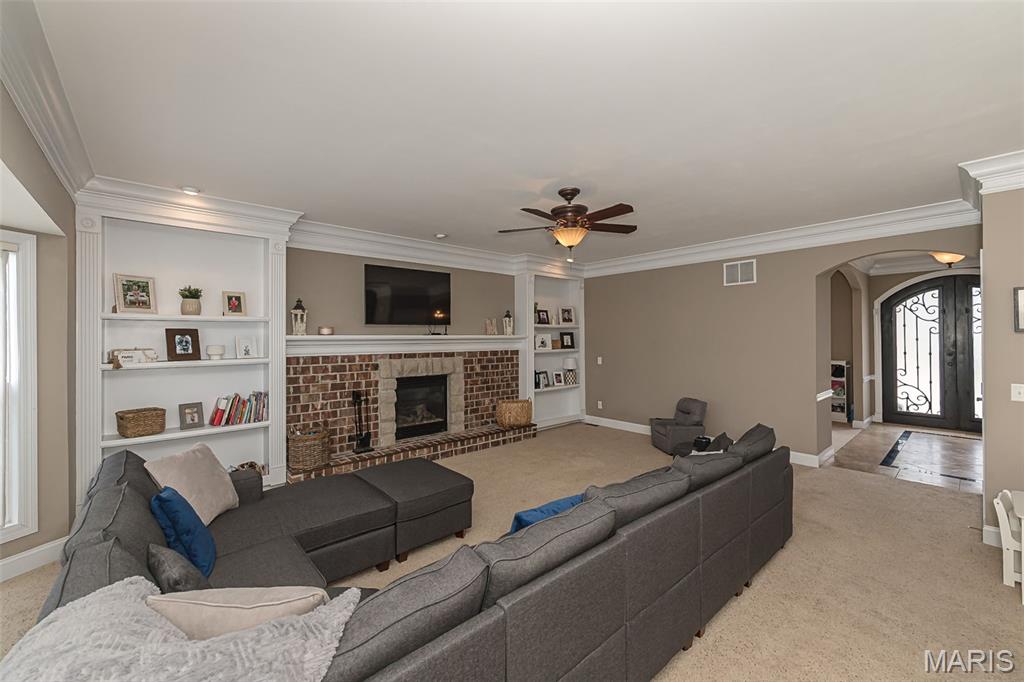 977 Bentley Park Circle