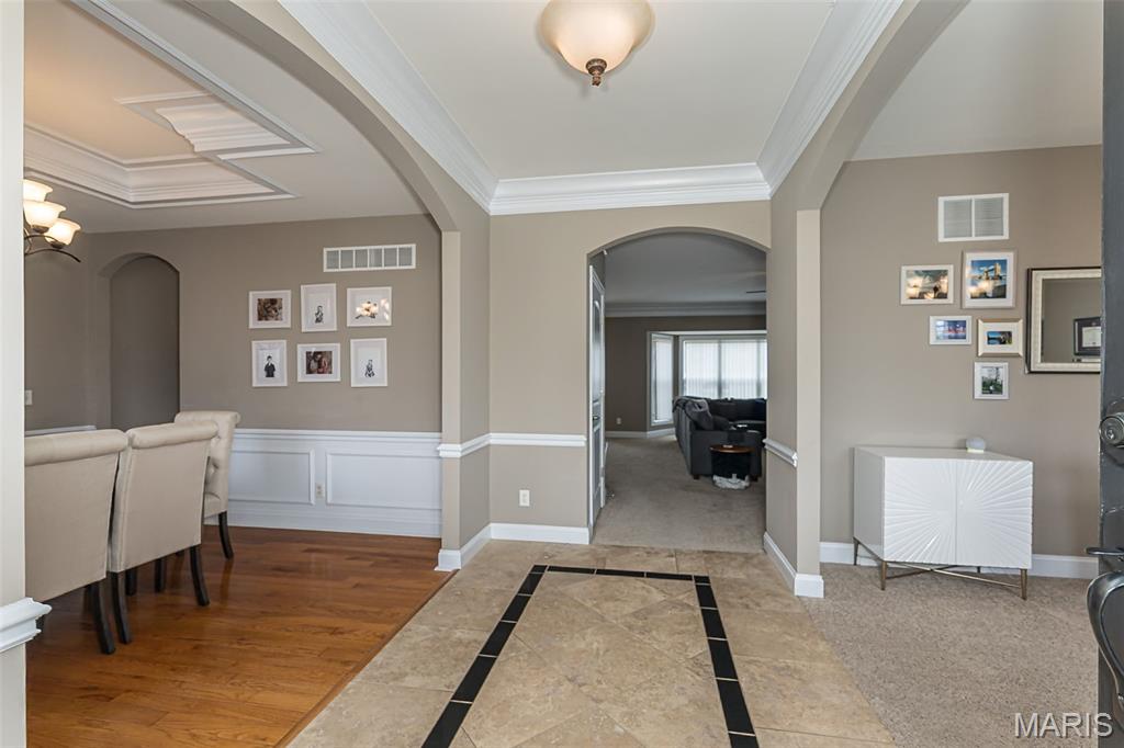 977 Bentley Park Circle