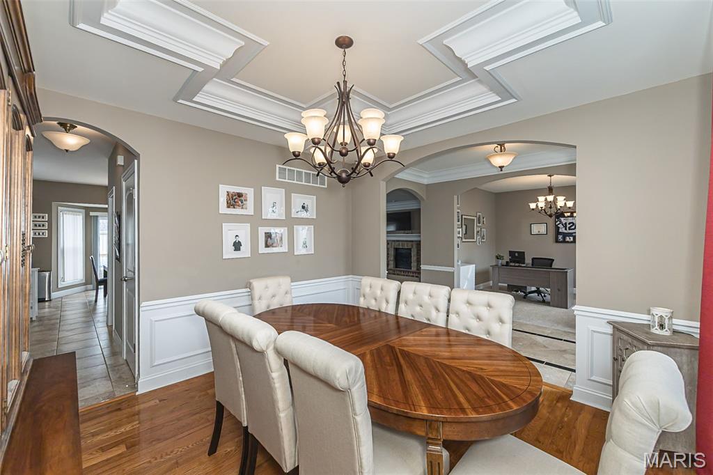 977 Bentley Park Circle